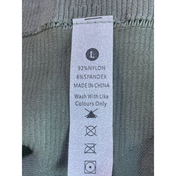 Athletic Wear Stretch Zip Front Top and Bottom Sz L - Picture 7 of 9